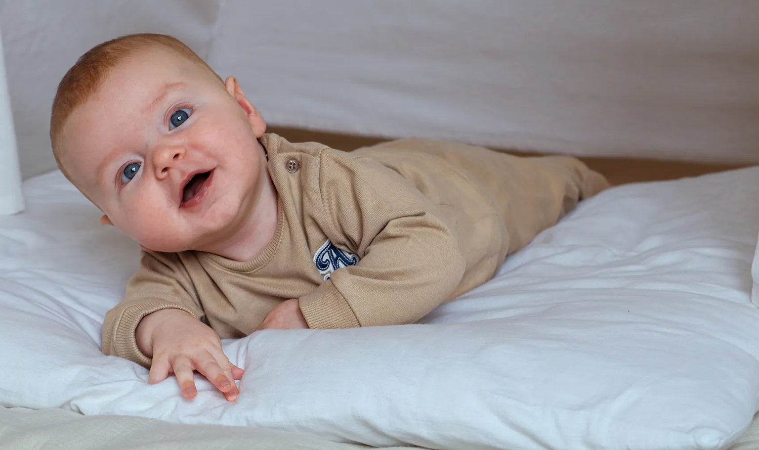 Ab wann braucht mein Baby ein Kissen?