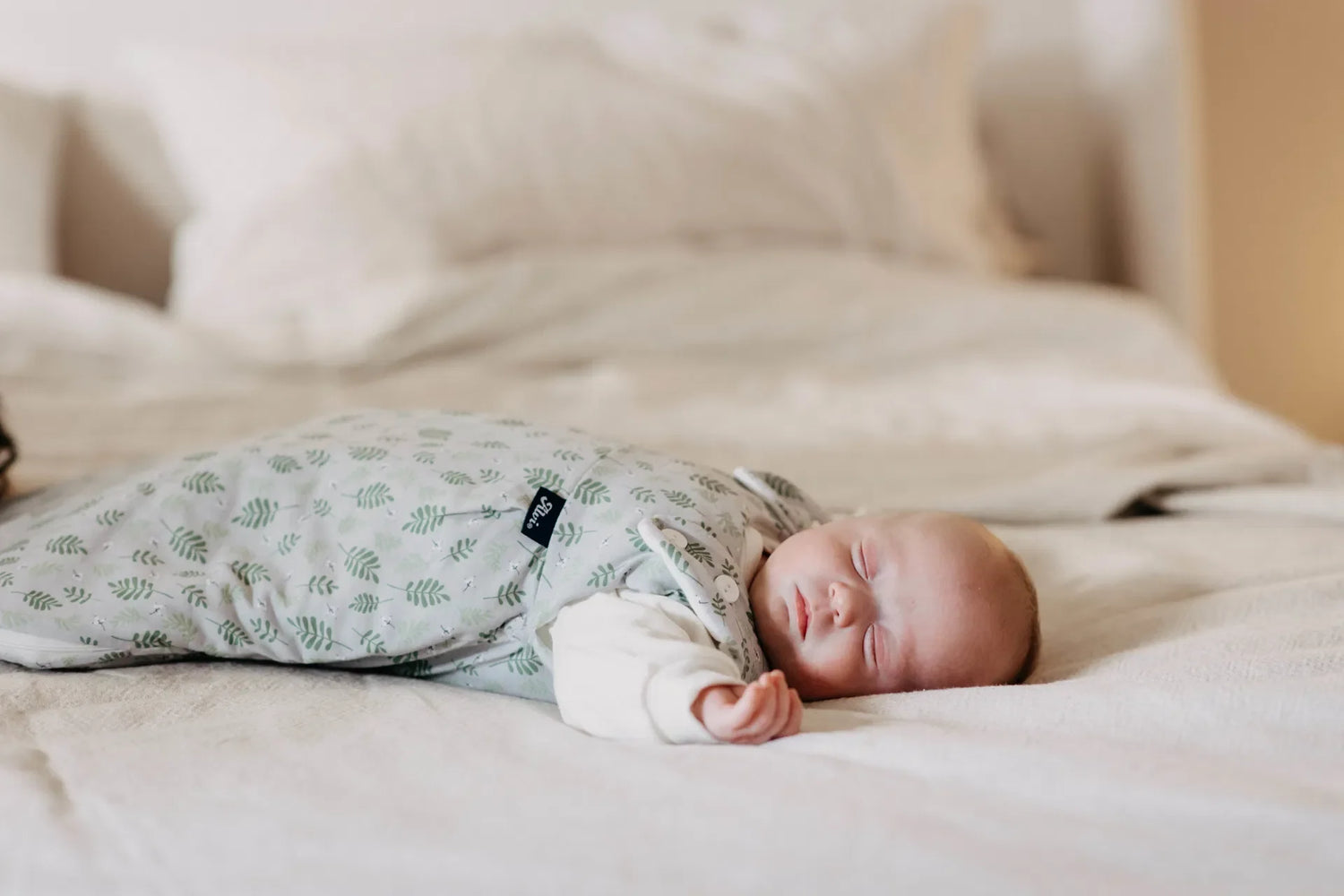 Die Schlafgewohnheiten von Babys im ersten Lebensjahr: Ein umfassender Leitfaden für frisch gebackene Eltern